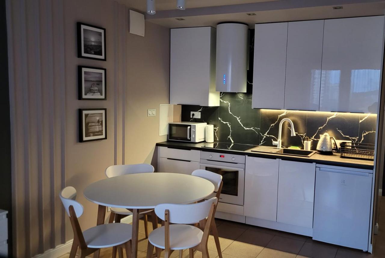 Apartament25B, Plaza, Internet, Netflix Gdansk Bagian luar foto