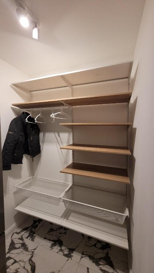 Apartament25B, Plaza, Internet, Netflix Gdansk Bagian luar foto